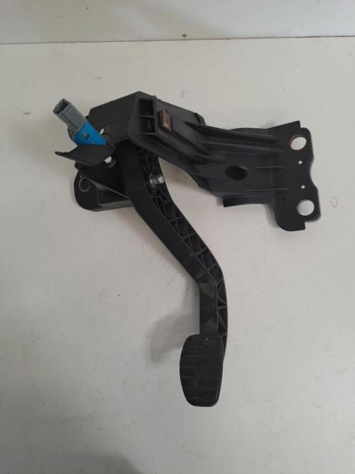 Image Pedale d'embrayage - RENAULT MASTER III