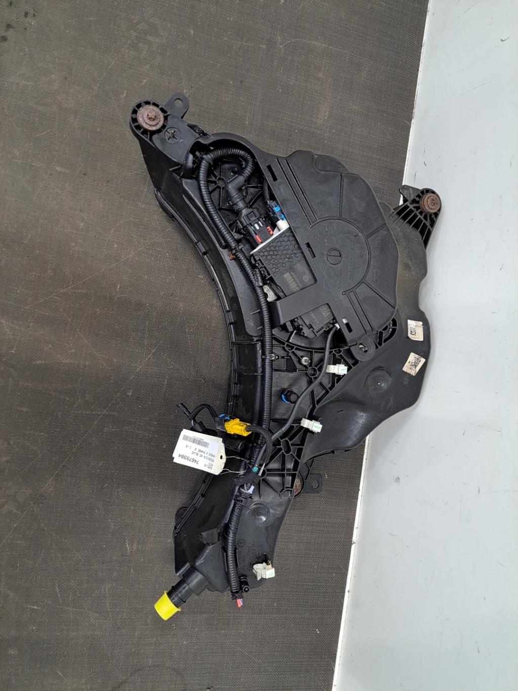 Reservoir AdBlue RENAULT KANGOO 2 PHASE 2 Diesel - 1