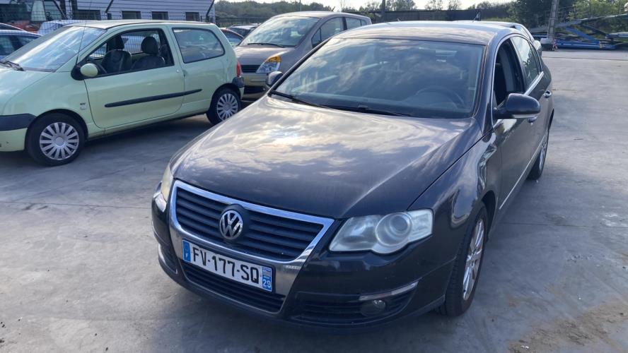 Image Anti brouillard droit (feux) - VOLKSWAGEN PASSAT 5