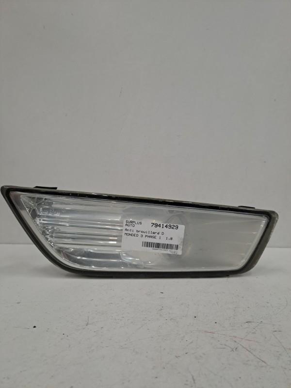 Anti brouillard droit (feux) FORD MONDEO 3 PHASE 1 Diesel - 1