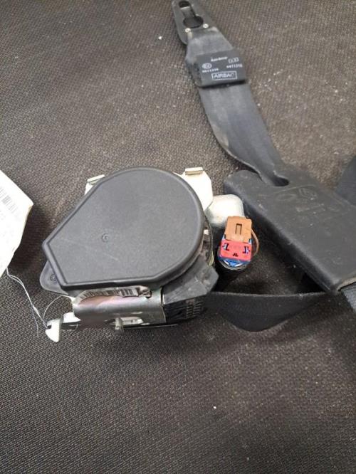 Image Ceinture avant gauche - RENAULT CLIO 4