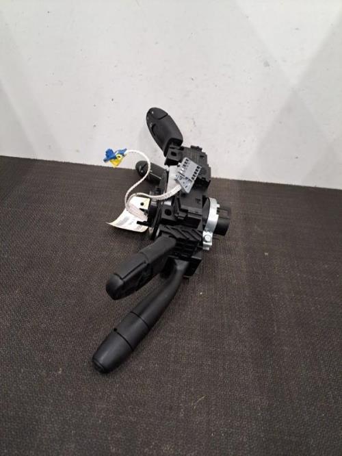 Image Com (Bloc Contacteur Tournant+Commodo Essuie Glace+Commodo Phare) - CITROEN BERLINGO 2