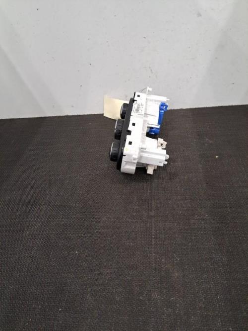 Image Commande chauffage - RENAULT CLIO 4