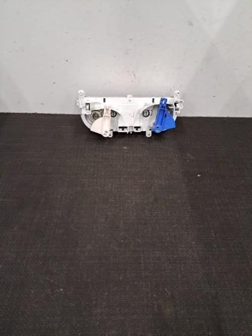 Image Commande chauffage - RENAULT CLIO 4