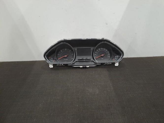 Image Compteur - PEUGEOT 208 1