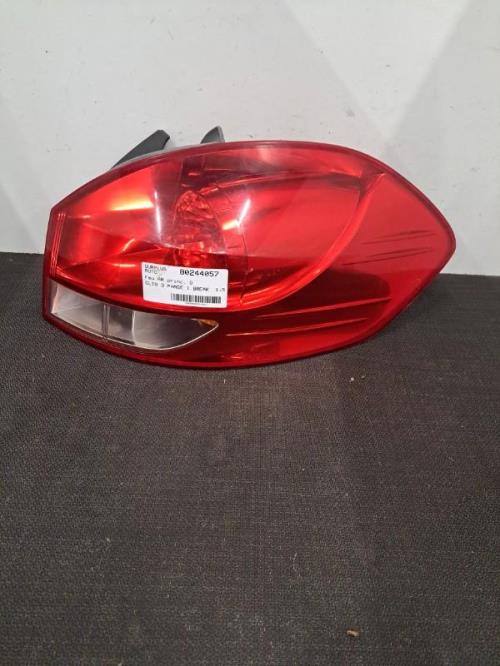 Image Feu arriere principal droit (feux) - RENAULT CLIO 3