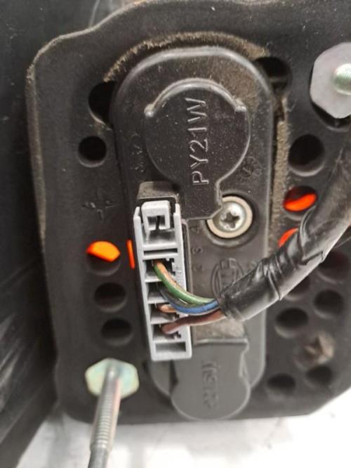 Image Feu arriere principal droit (feux) - FORD S-MAX 1