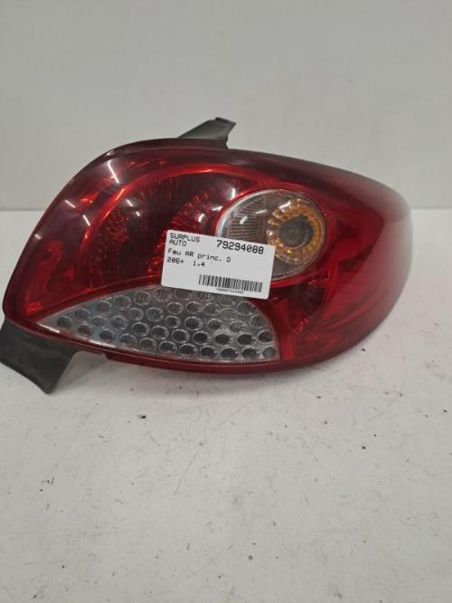 Image Feu arriere principal droit (feux) - PEUGEOT 206+