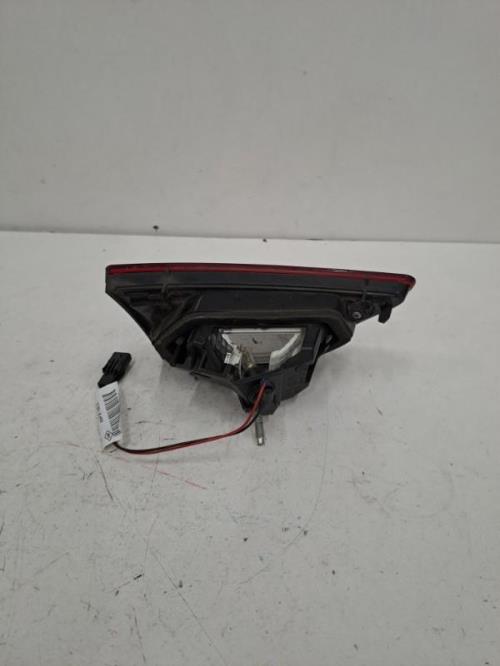 Image Feu arriere secondaire droit (feux) - RENAULT CLIO 4