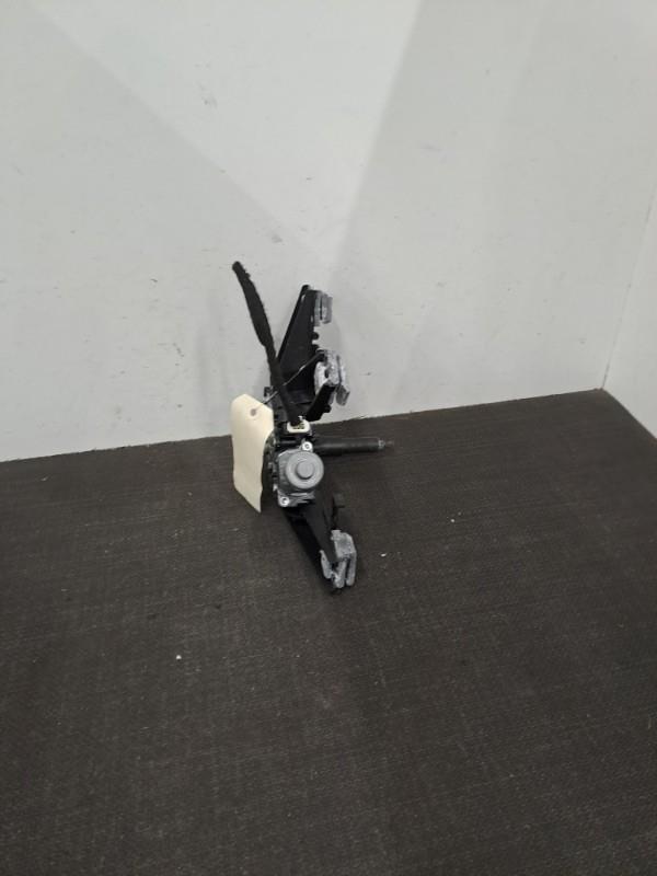 Pièce Auto