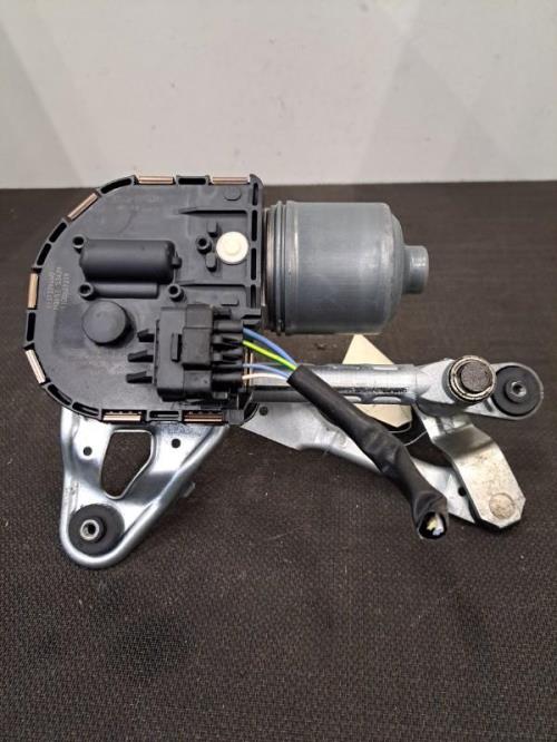Image Moteur essuie glace avant droit - PEUGEOT 5008 1