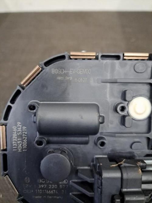 Image Moteur essuie glace avant droit - PEUGEOT 5008 1