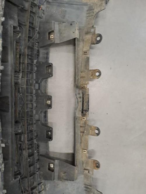 Image Pare choc avant - LAND ROVER DISCOVERY 3