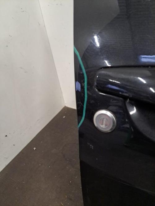 Image Porte avant droit - DACIA SANDERO 1