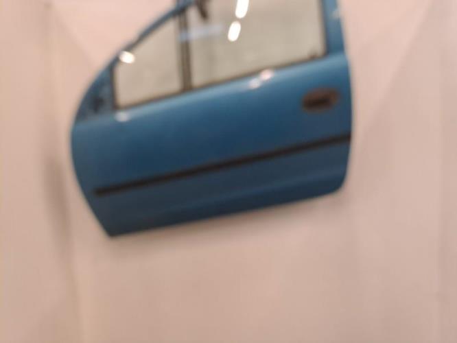 Image Porte avant gauche - OPEL CORSA C
