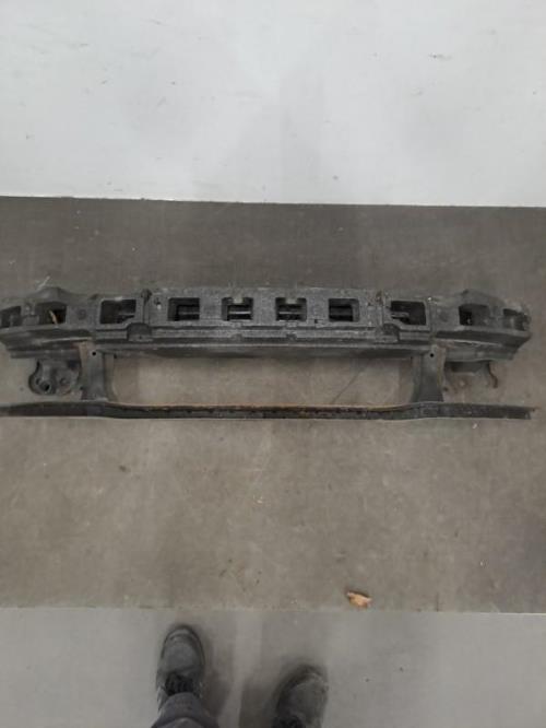 Image Renfort pare choc avant (traverse) - VOLKSWAGEN PASSAT 5
