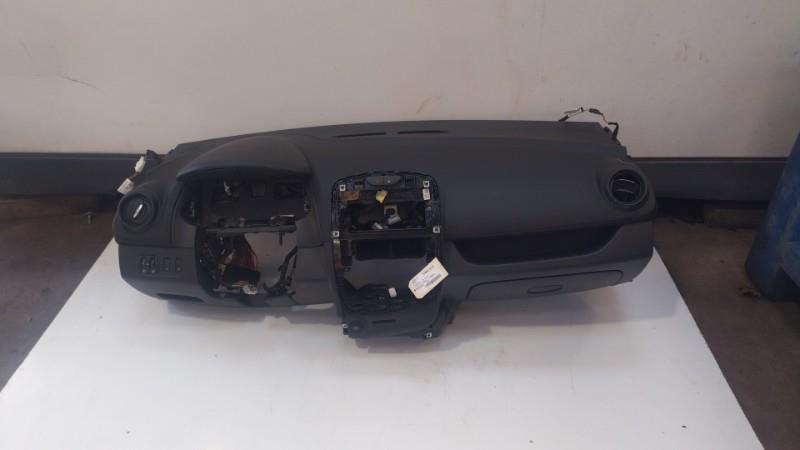 Tableau de bord RENAULT CLIO 4 PHASE 2 BREAK Essence - 1