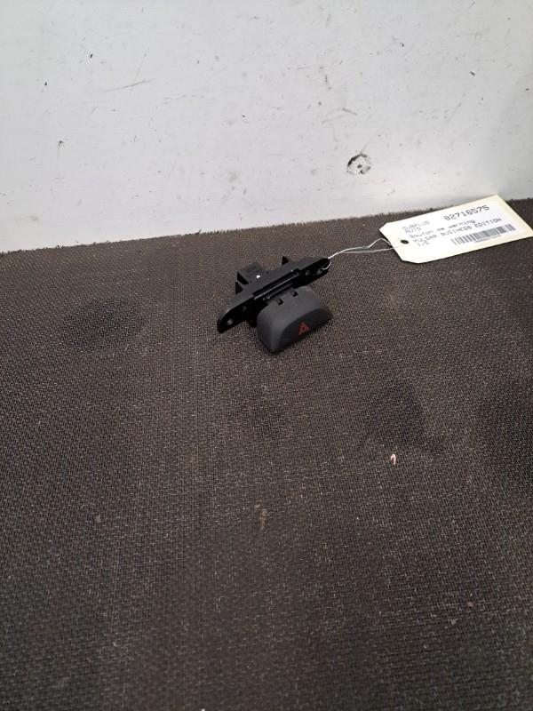 Bouton de warning NISSAN PULSAR Diesel - 1