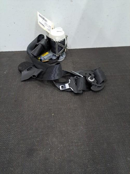 Image Ceinture avant droit - PEUGEOT 3008 1