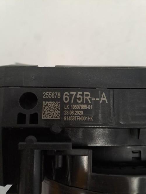 Image Com (Bloc Contacteur Tournant+Commodo Essuie Glace+Commodo Phare) - RENAULT CLIO 5
