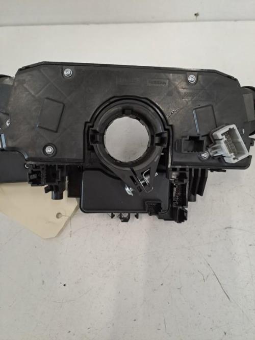 Image Com (Bloc Contacteur Tournant+Commodo Essuie Glace+Commodo Phare) - RENAULT CLIO 5