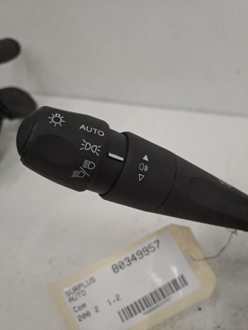 Image Com (Bloc Contacteur Tournant+Commodo Essuie Glace+Commodo Phare) - PEUGEOT 208 2