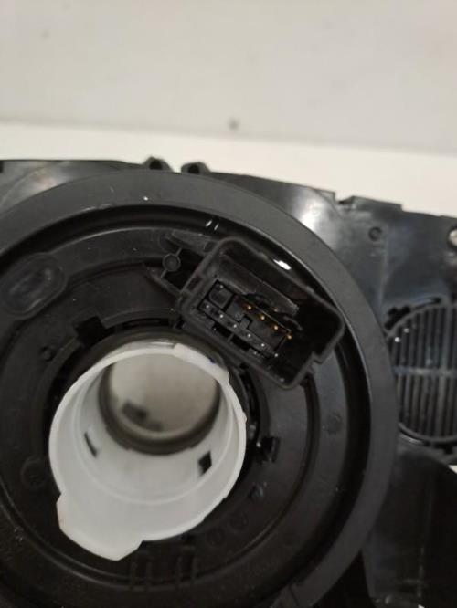 Image Com (Bloc Contacteur Tournant+Commodo Essuie Glace+Commodo Phare) - PEUGEOT 208 2