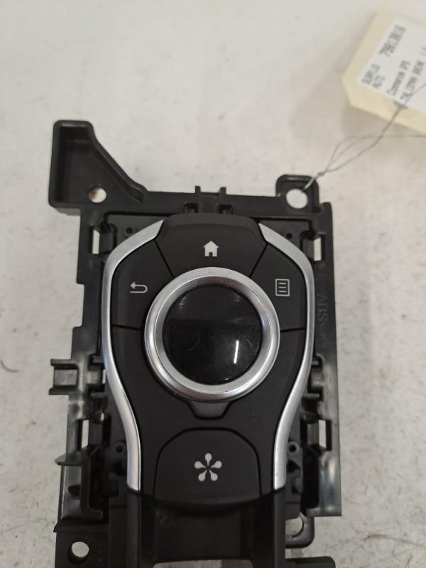 Commande GPS RENAULT TALISMAN BREAK Diesel - 1
