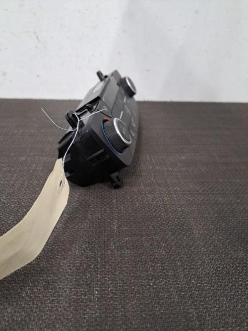 Image Commande chauffage - FORD FOCUS 3