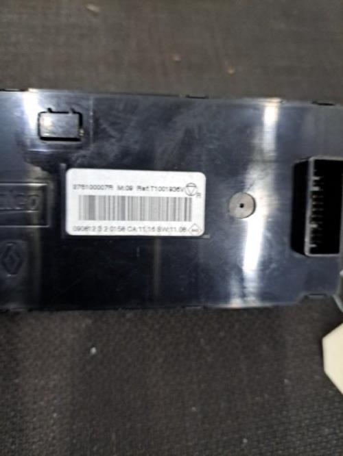 Image Commande chauffage - RENAULT MEGANE 3