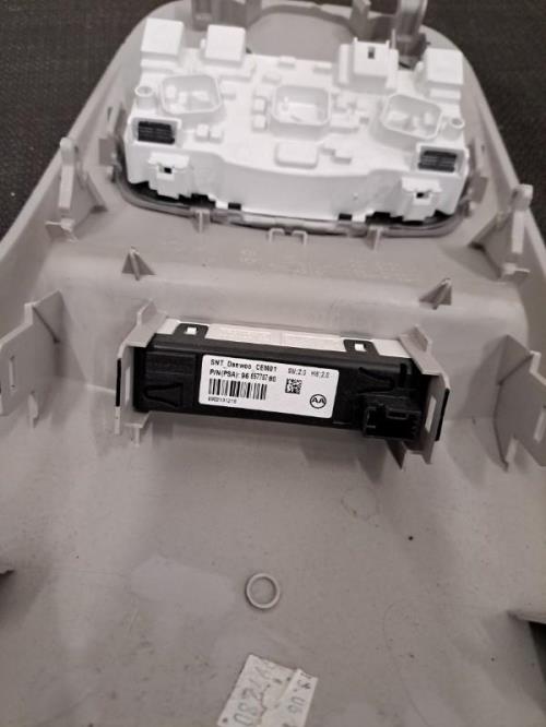 Image Eclairage de plafonnier - CITROEN C4 2