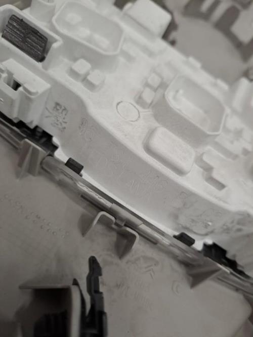 Image Eclairage de plafonnier - CITROEN C4 PICASSO 2