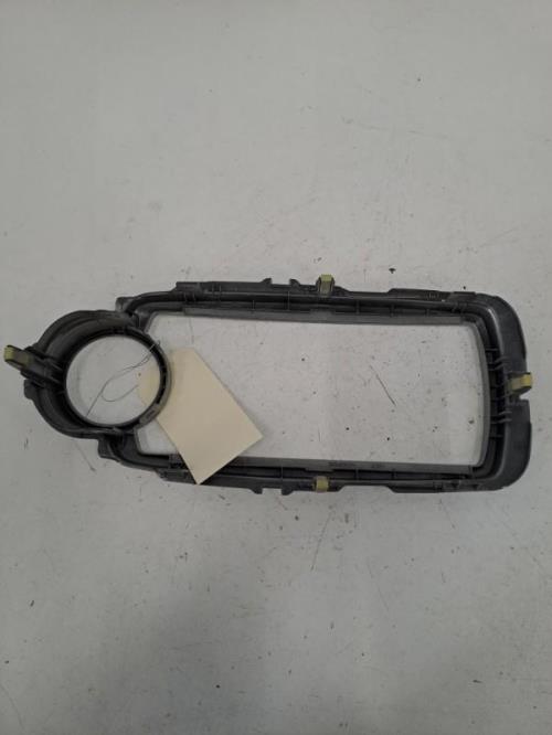 Image Facade autoradio - TOYOTA YARIS 3