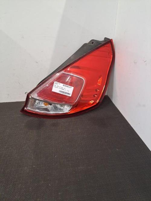 Image Feu arriere principal droit (feux) - FORD FIESTA 6