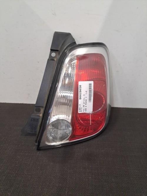 Image Feu arriere principal droit (feux) - FIAT 500 2