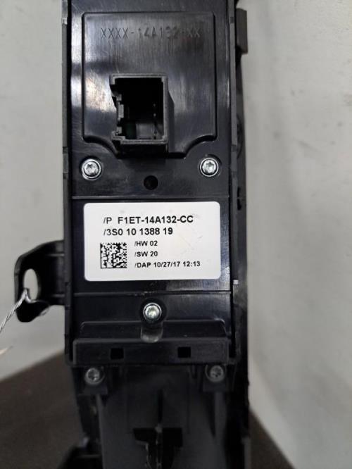 Image Interrupteur de leve vitre avant gauche - FORD FOCUS 3