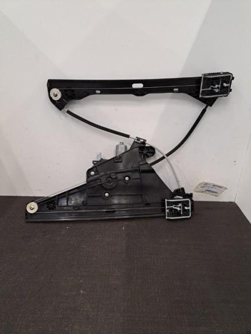 Image Leve vitre electrique avant droit - PEUGEOT 208 2