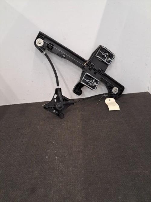 Image Leve vitre mecanique arriere droit - PEUGEOT 208 2