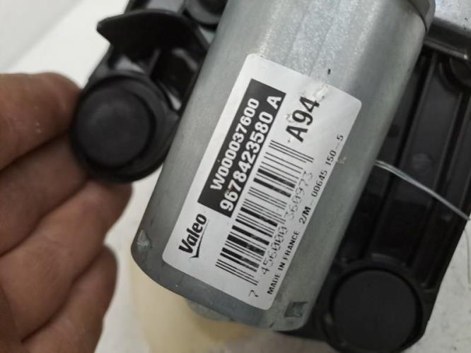 Image Moteur essuie glace arriere - PEUGEOT 2008 1