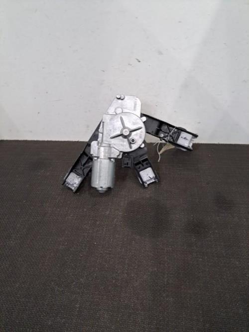 Image Moteur essuie glace arriere - PEUGEOT 308 2