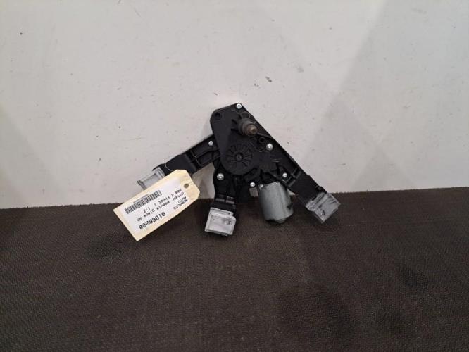 Image Moteur essuie glace arriere - PEUGEOT 308 2