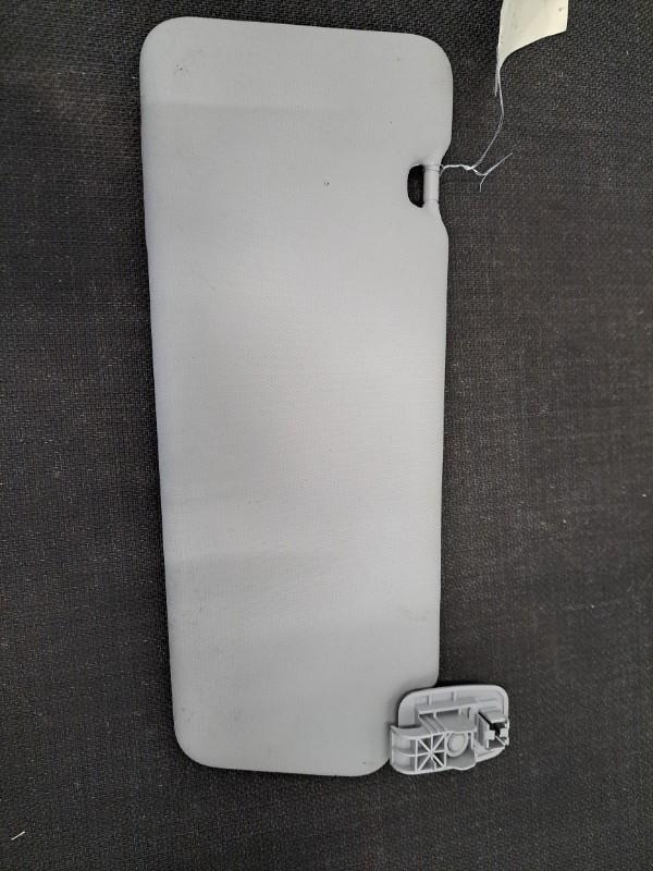Pare soleil gauche RENAULT CLIO 4 PHASE 1 Diesel - 1