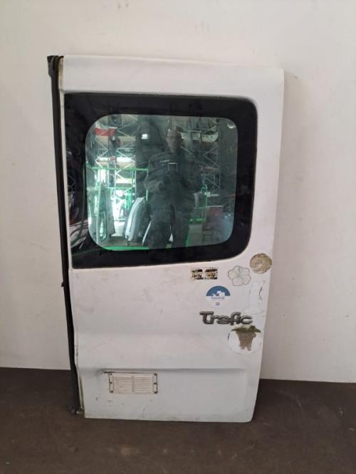Image Porte de coffre droit - RENAULT TRAFIC 2