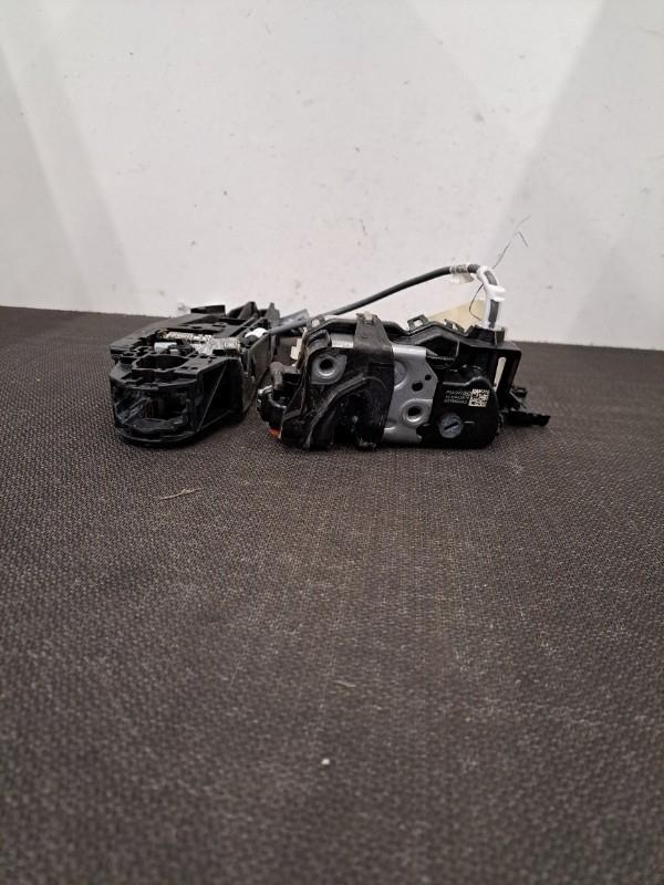 Pièce Auto