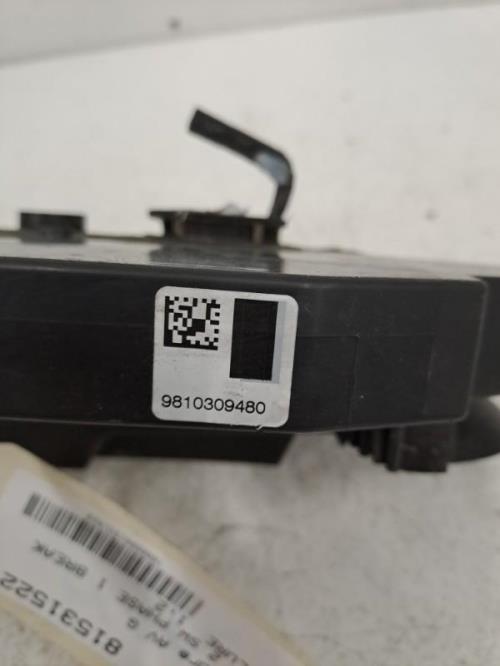 Image Serrure avant gauche - PEUGEOT 308 2 SW