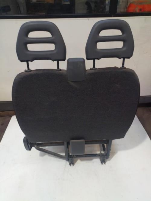 Image Siege avant droit (banquette double) - PEUGEOT BOXER 3