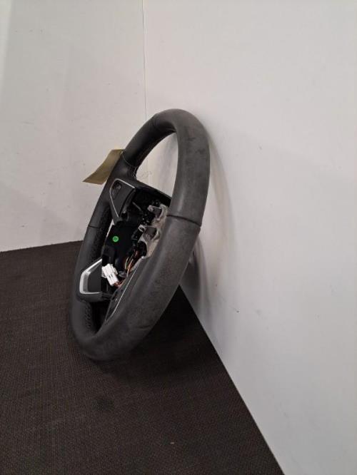 Image Volant - RENAULT CLIO 4