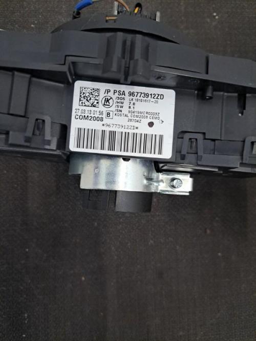 Image Com (Bloc Contacteur Tournant+Commodo Essuie Glace+Commodo Phare) - PEUGEOT 3008 1