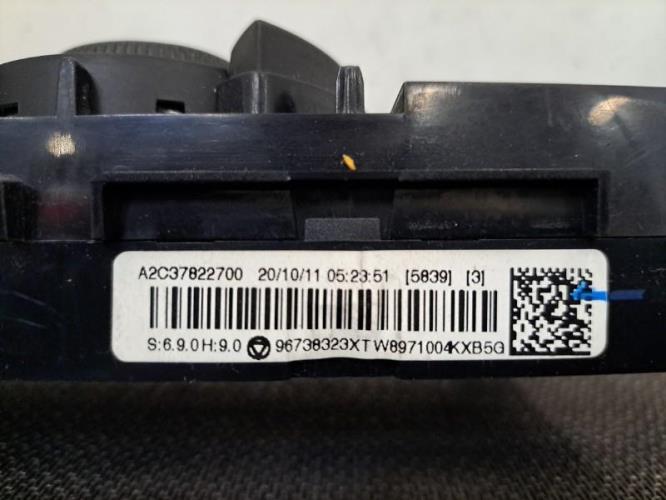 Image Commande chauffage - PEUGEOT 5008 1