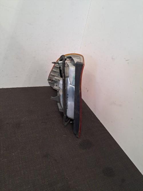 Image Feu arriere principal droit (feux) - BMW SERIE 3 E46